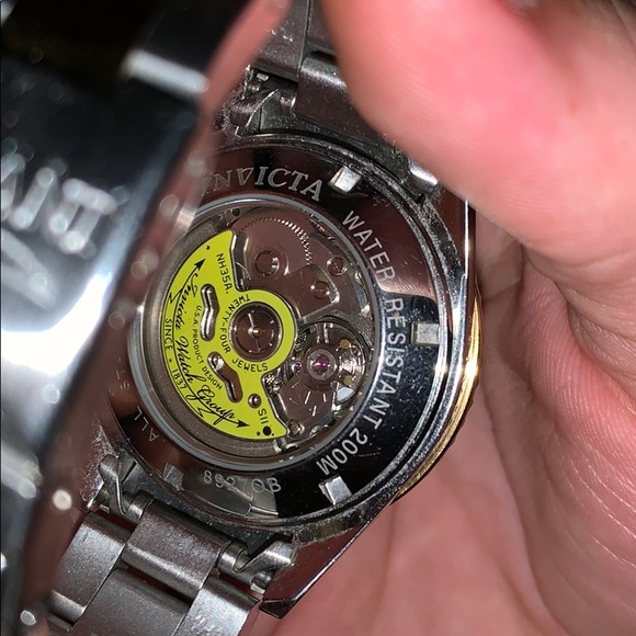 Watch - Picture 2 of 3